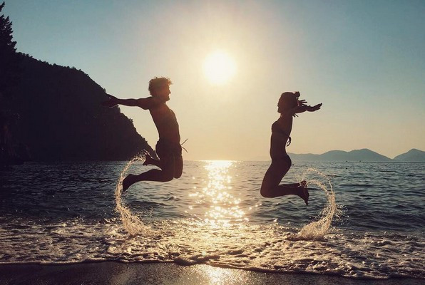 Kırgın Çiçekler'in Eylül'ü Biran Damla Yılmaz sevgilisiyle tatilde - Resim: 2