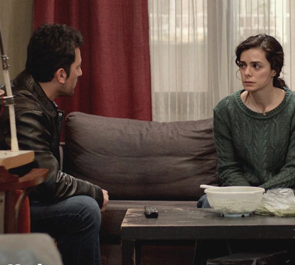 Fox TV'nin Kadın dizisinde büyük kavga saç saça girdiler! - Resim: 2