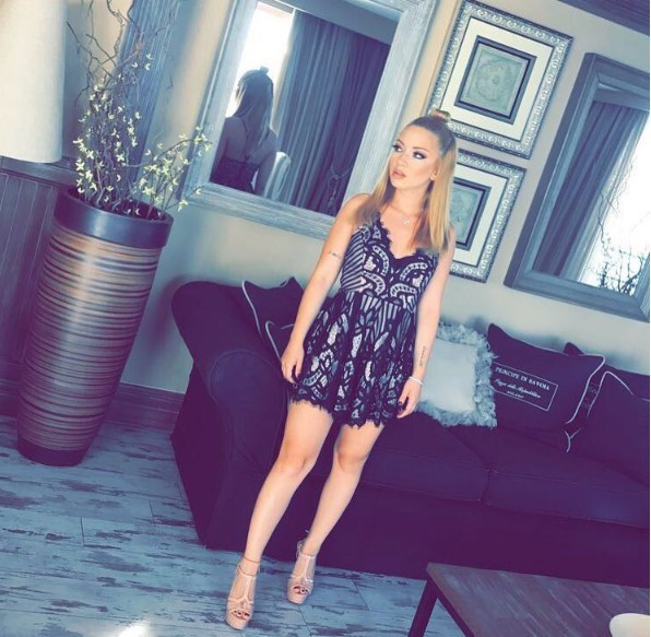 Ece Seçkin'in pilot sevgilisine bakın havada büyük sürpriz - Resim: 4