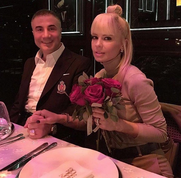 Sedat Peker'in cehenneme bile gelir dediği eşi Özge'ye bakın! - Resim: 4