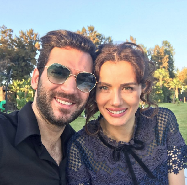 Murat Yıldırım'dan romantik paylaşım! Bakın eşi için ne dedi! - Resim: 4