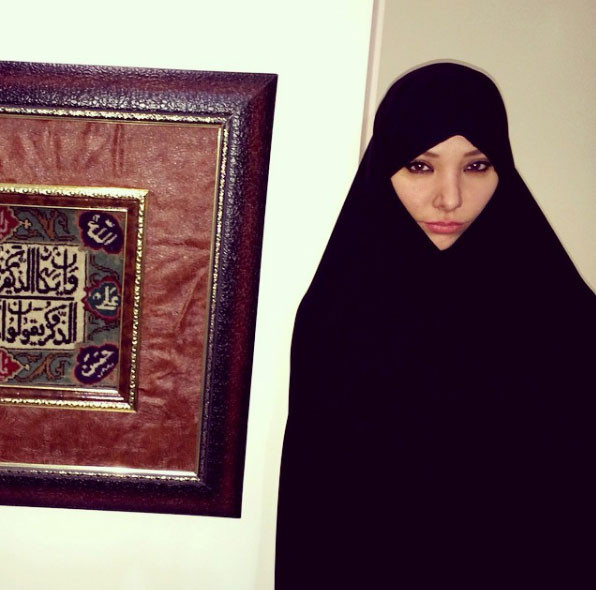 İranlı Hoda Jarrah, ülkesindeki tabulara meydan okuyor - Resim: 2