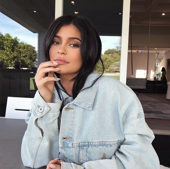 1 ay önce doğum yapmıştı Kylie Jenner'ın yeni hali olay oldu - Resim: 1