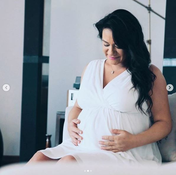 Ezgi Sertel ikiz bebeklerine kavuşmak için gün sayıyor! Erken doğum riski var - Resim: 4