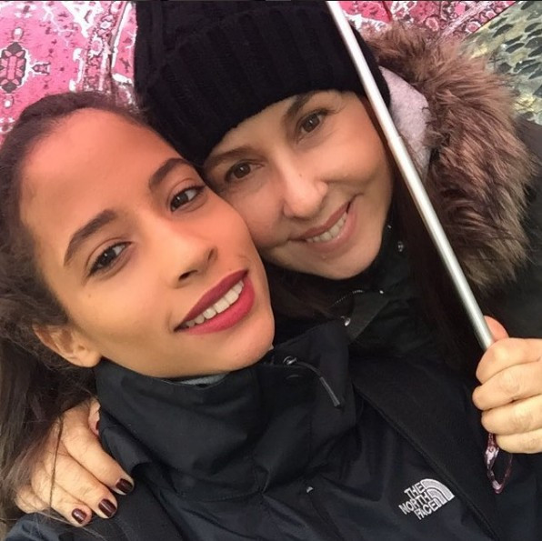 Nilüfer'in kızı Ayşe Nazlı'ya bakın genç kız oldu - Resim: 3