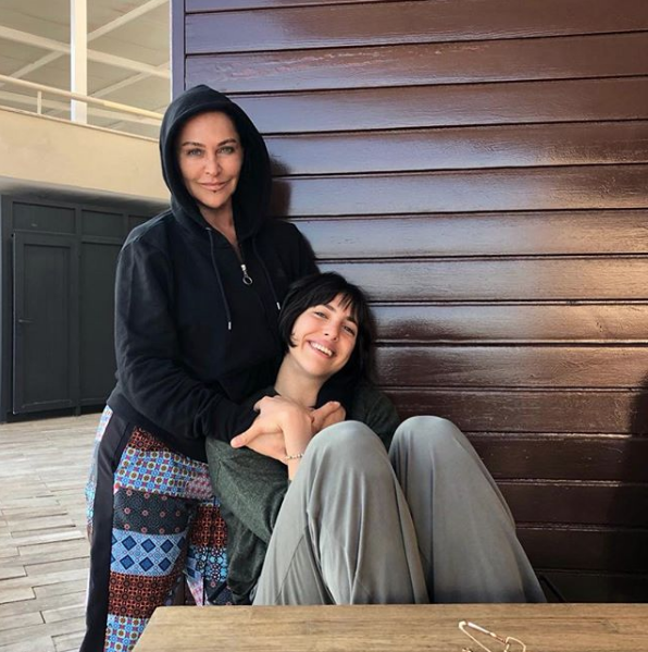 Hülya Avşar geri gönüyor! Yılbaşı teklifini geri çeviremedi bakın ne kazanacak - Resim: 4