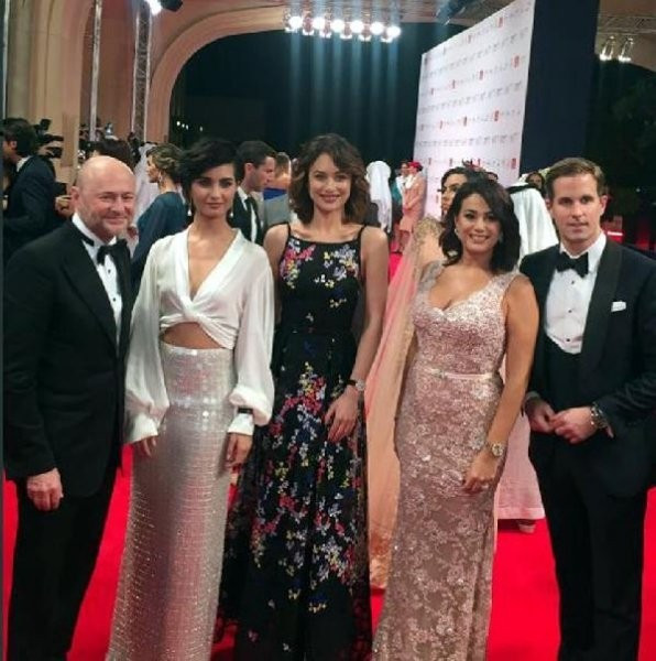 Dubai’de ilgi odağı oldu giydiği kıyafete bakın - Resim: 2