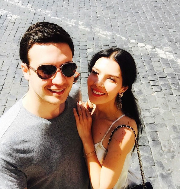 Hatice Şendil ve Burak Sağyaşar balayına çıktı - Resim: 1