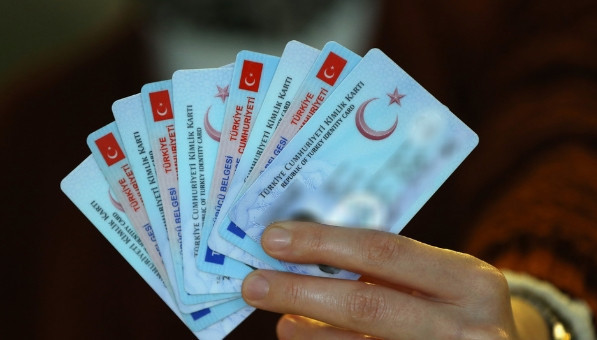 "Bu soyadıyla yaşanmaz!" diyen nüfus müdürlüğüne koştu! İşte en çok silinen soyisimleri - Resim: 2