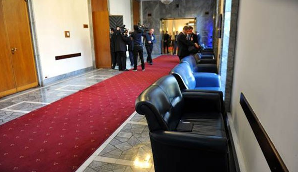 Kemal Kılıçdaroğlu grup toplantısına böyle geldi - Resim: 4