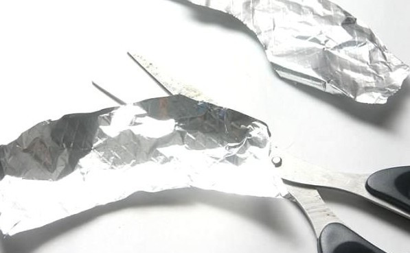 Dişlerinizi alüminyum folyo ile kaplayın 1 saat içerisinde... - Resim: 3