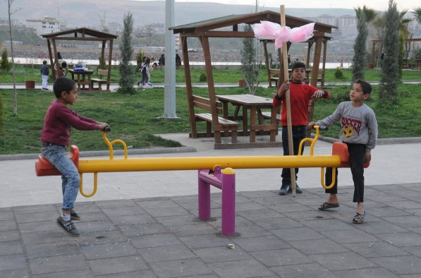 PKK'nın yakıp yıktığı Cizre'nin son haline bakın - Resim: 4