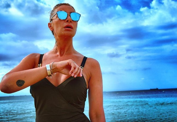 Sıla Ahmet Kural el ele bakın nasıl yakalandılar  - Resim: 1