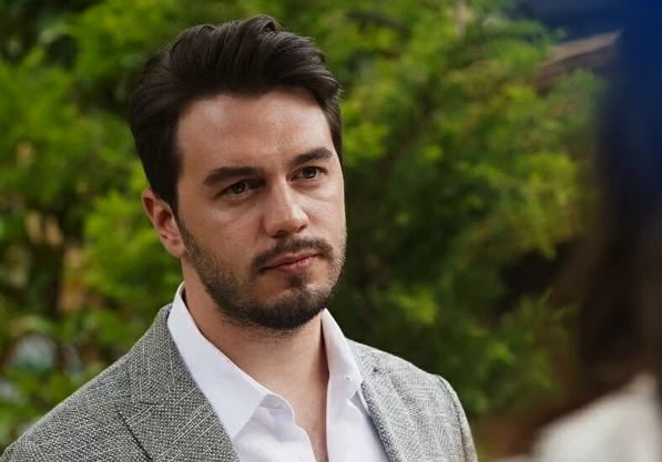 TRT Tabii dizi setinde akıllara durgunluk veren kaza! Başrol İsmail Ege Şaşmaz apar topar hastaneye kaldırıldı - Resim: 4