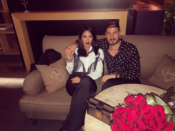 Survivor'ın hırçın kızı Sahra Işık'ın nişanlısı İdris Aybirdi ölümden döndü! - Resim: 1