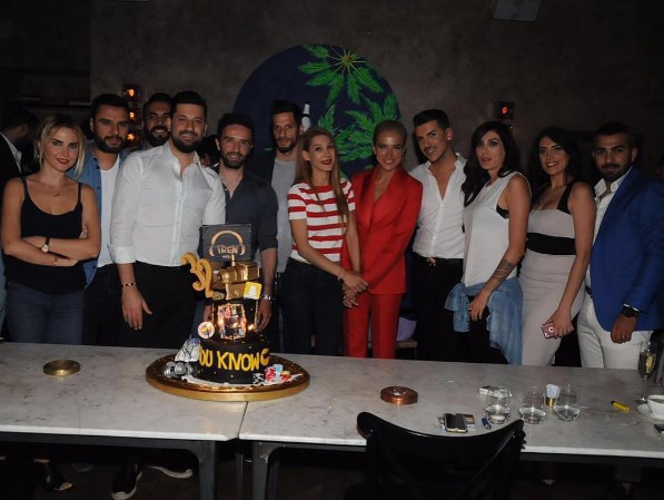 Sosyal medya fenomeninin aylık kazancı dudak uçuklattı! - Resim: 3