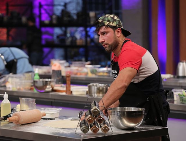 MasterChef'te elenen Yasin Obuz'un bilinmeyenleri ortaya çıktı Kısmetse Olur'a katılmış - Resim: 1