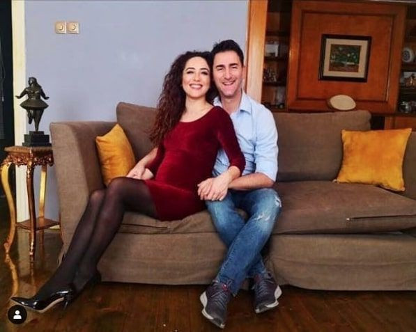 Bekir Aksoy eşi ve 8 aylık bebeği koronavirüse yakalandı işte son sağlık durumları - Resim: 3