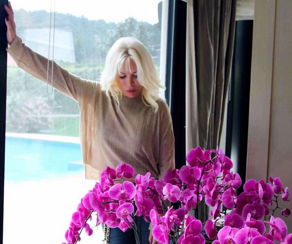 Ajda Pekkan'ın eşleri kimdir biri 6 günde bitti öbürünü aldattı? - Resim: 4