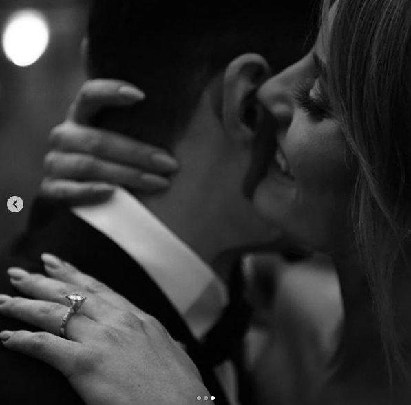 Enes Ünal Belçikalı nişanlısı Lisa Smellers ile evlendi - Resim: 2