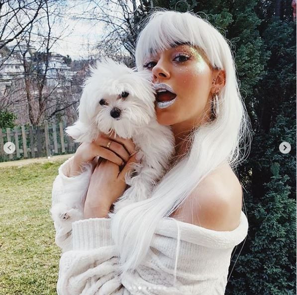 Bensu Soral yeni imajıyla herkesi şaşırttı! Peruğu olay oldu - Resim: 2