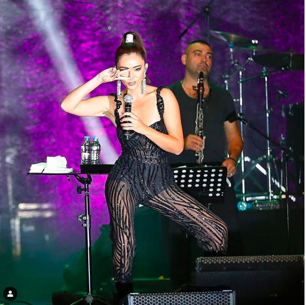 Sen Anlat Karadeniz'deki Asiye iç gösteren tulum giydi pozları yıktı! - Resim: 4