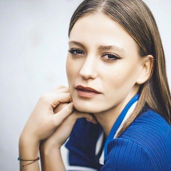 Serenay boş durmuyor biri gitti diğeri geldi - Resim: 2