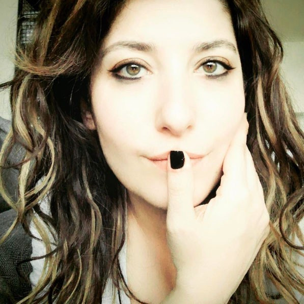 Şebnem Bozoklu'nun ayaklarını kırdılar "Aferin..." - Resim: 2