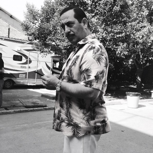 Cem Yılmaz'ın yeni gözde 'ikizler'ine bakın! Merve Çağıran ne yapacak? - Resim: 1