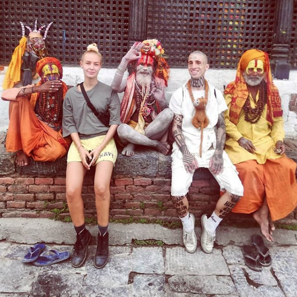 Kampanya ile para topluyorlardı Alman fenomen çiftin isteği takipçilerini çıldırttı! - Resim: 2