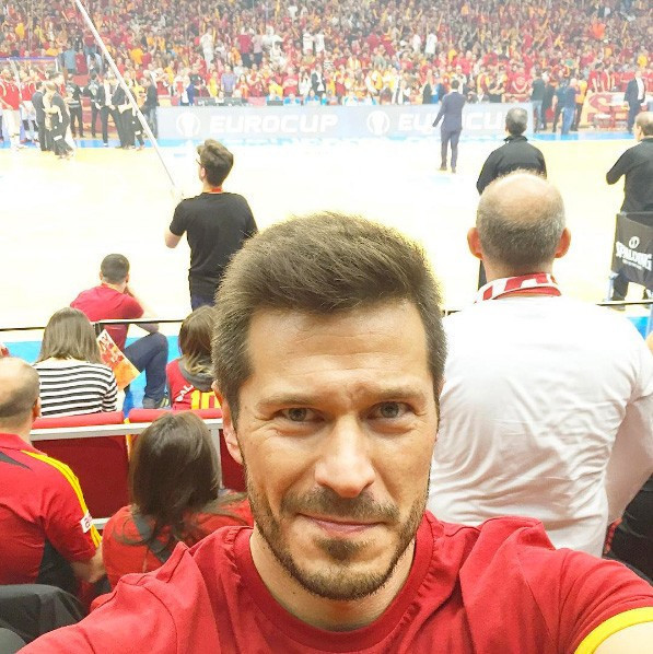 Sigorta reklamının yıldızı bakın kimin kuzeni çıktı - Resim: 1