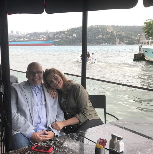 Rasim Öztekin'i kaybedeli 2 ay oldu kızı Pelin Öztekin yazdıklarıyla yürek sızlattı - Resim: 2