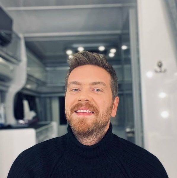 Doğduğun Ev Kaderindir ve 50m2 yıldızı Engin Öztürk'ün sahte hesap itirafı bomba! - Resim: 1