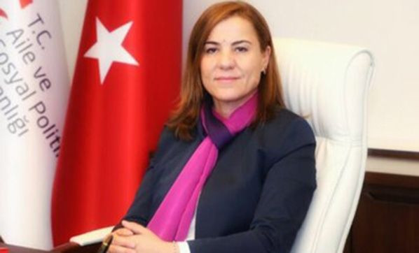 Aysel Kandemir aslen nereli yaşı kaç eşi ve çocukları kimdir? - Resim: 0