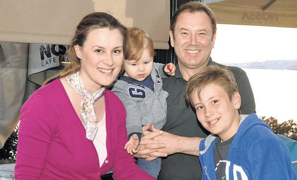 Şoray Uzun kaç yaşında aslen nereli eşi Elçin Uzun kimdir? - Resim: 0