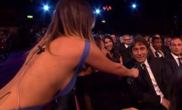 Güzel sunucu iki efsanenin aklını başından aldı - Resim: 1