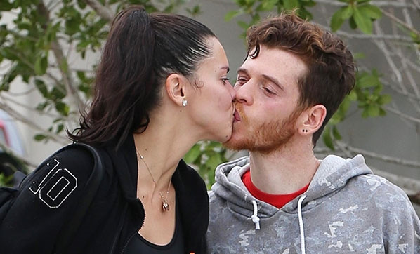 Her şeyi unutun Adriana Lima Metin Hara için öyle bir iddia ortaya atıldı ki... - Resim: 3