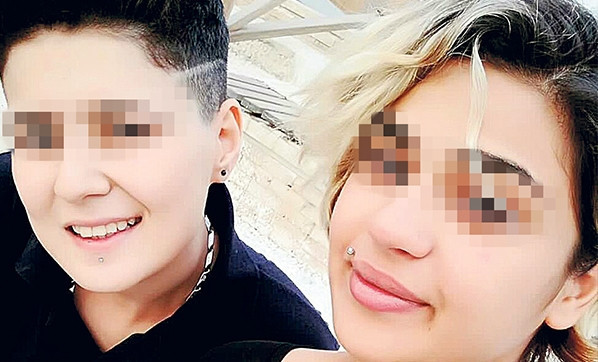 Lezbiyen çift hayatının şokunu yaşadı! - Resim: 1