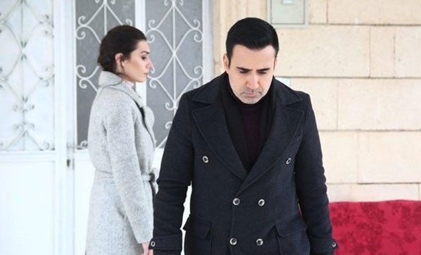 Aşk ve Mavi dizisinde bomba patladı! Emrah'ın yerine kim geldi? - Resim: 3