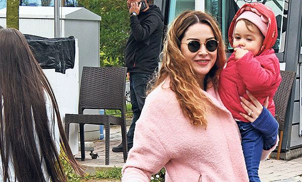 Nur Gümüşdoğrayan'ın şimdiki hayatı bambaşka 2004 yılında Türkiye güzeli seçilmişti - Resim: 4