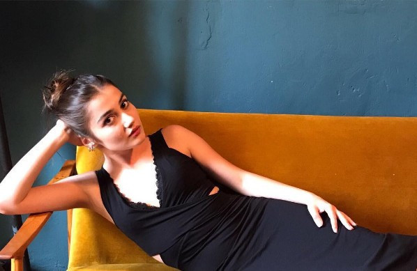 Ver Elini Aşk Ayperi Sevda Erginci kimdir yaşı sizi çok şaşırtacak - Resim: 2