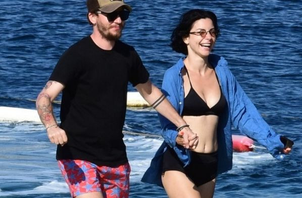 Merve Boluğur, yeni sevgilisini öyle bir şekilde paylaştı ki, görenler inanamadı! - Resim: 2