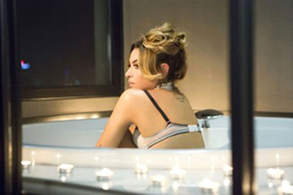 Hadise'ye büyük şok! Planları altüst oldu - Resim: 3