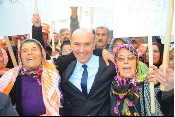 Tunç Soyer kimdir babası ortalığı karıştırdı eşi ve çocuklarına bakın - Resim: 4