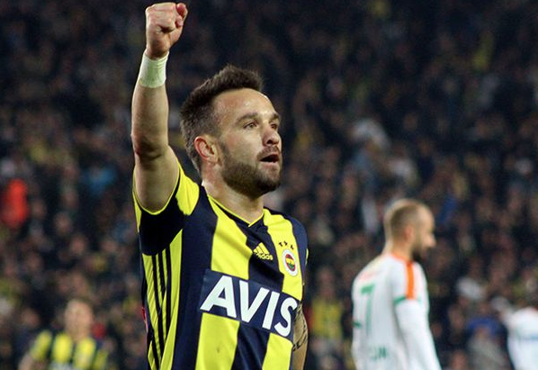 Comolli'ye inat Valbuena şov yapıyor! İşte bomba detay - Resim: 3