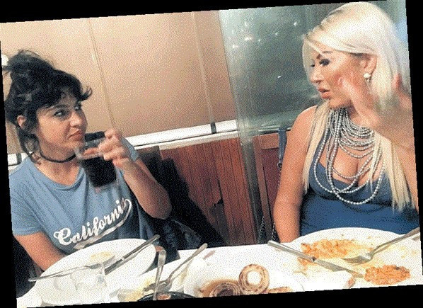 Balıkçıda saç saça kavga! Ortalığı birbirine kattılar - Resim: 1