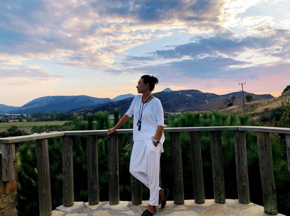 Demet Akbağ'ın yüzü eşini kaybettikten sonra ilk kez güldü işte o paylaşım - Resim: 3