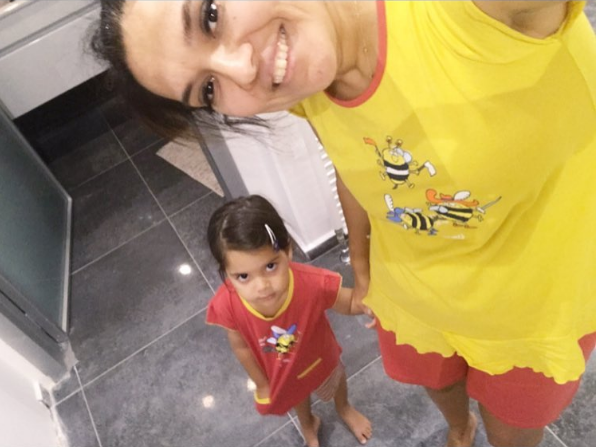 Demet Akalın'ın yeni haline bakın 8 yıl sonra bir ilk  - Resim: 3