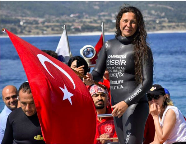 Derya Can Göçen Survivor kimdir yaşı kaç evli mi eşi ve çocukları kimdir? - Resim: 3