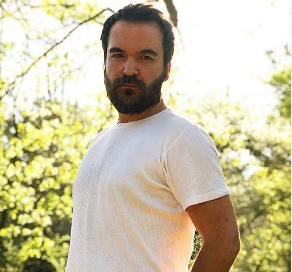 ATV'nin en uzun soluklu dizisi Eşkıya Dünyaya Hükümdar Olmaz'a bomba transfer - Resim: 2